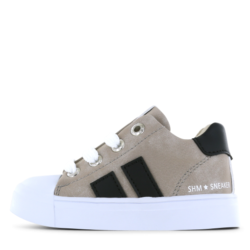 Shoesme taupe sneaker met zwarte stripings Jongens | Microfiber nubuck | Maat 23