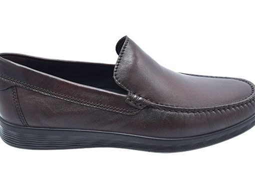 mocassin